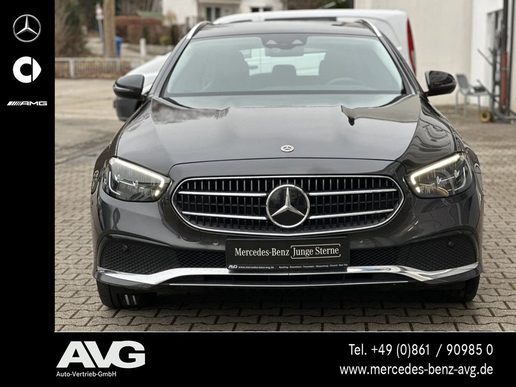 Mercedes-Benz E 300 2022