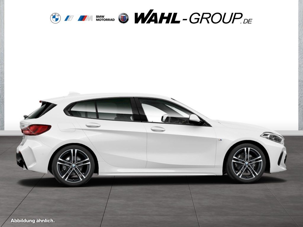 BMW 120 2023