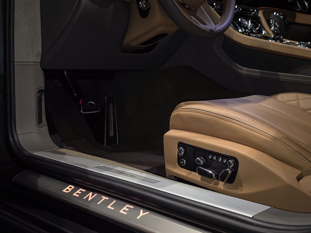 Bentley Continental GT 2023