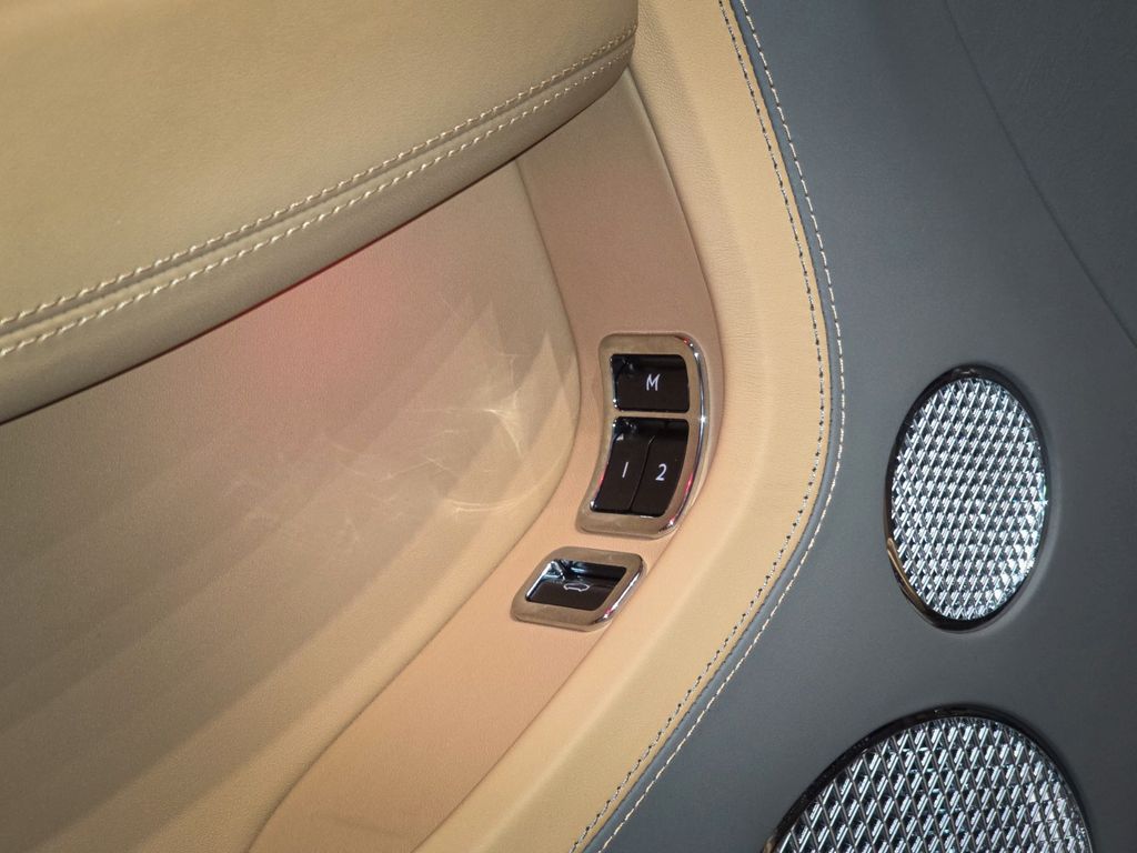 Bentley Continental GT 2023