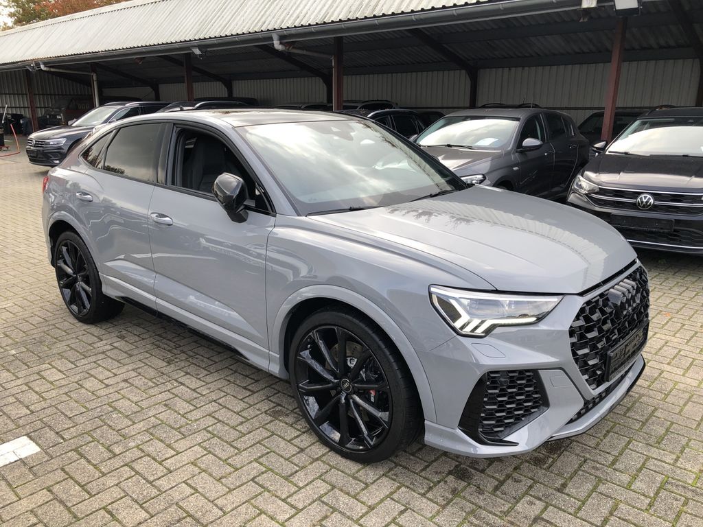 Audi RSQ3 2023
