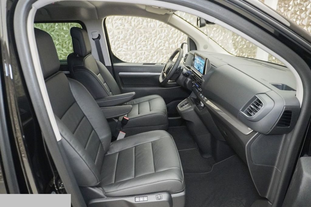 Peugeot Traveller 2025