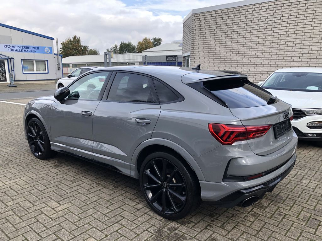 Audi RSQ3 2023