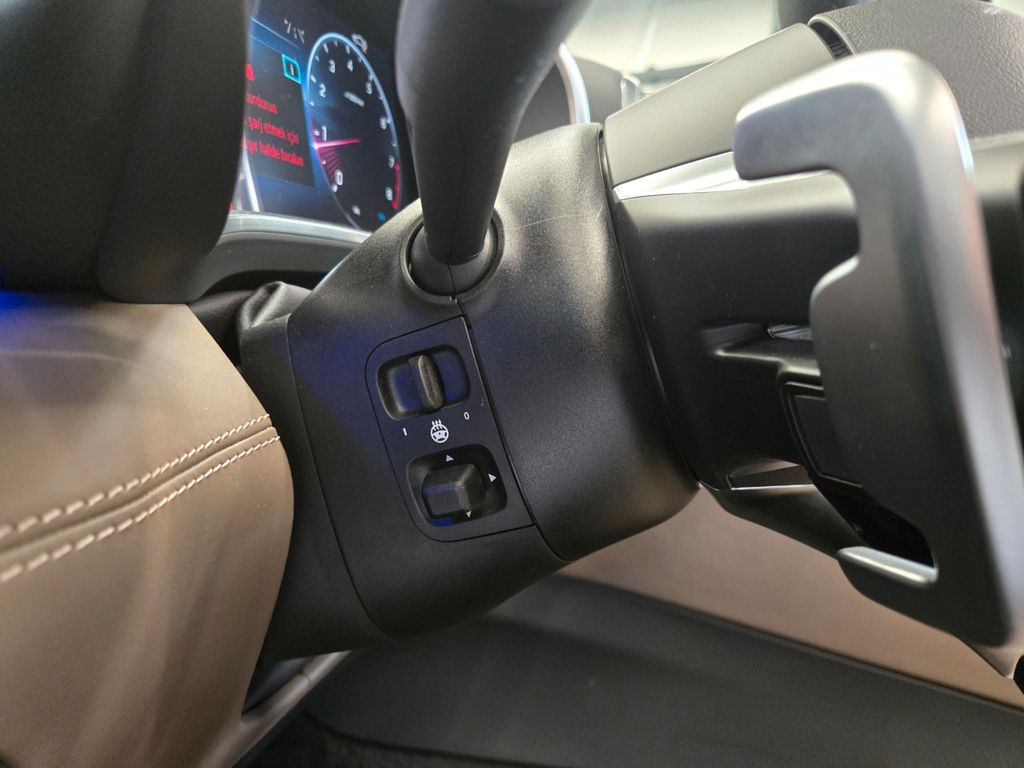 Mercedes-Benz SL 43 AMG