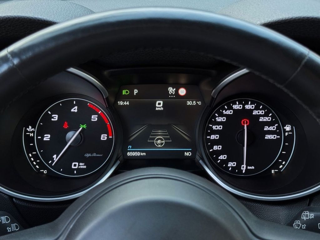 Alfa Romeo Stelvio 2022