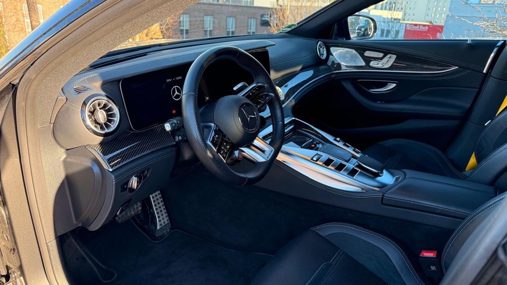 Mercedes-Benz AMG GT S 2023