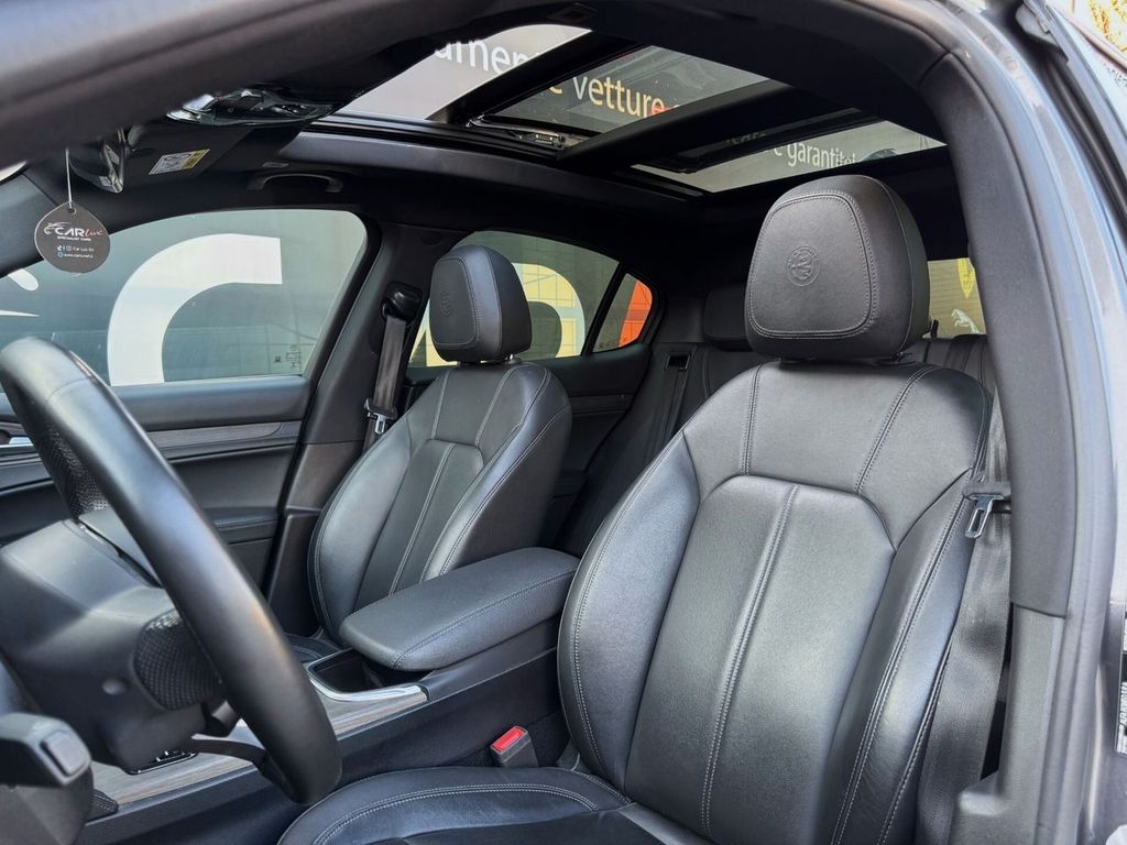 Alfa Romeo Stelvio 2022