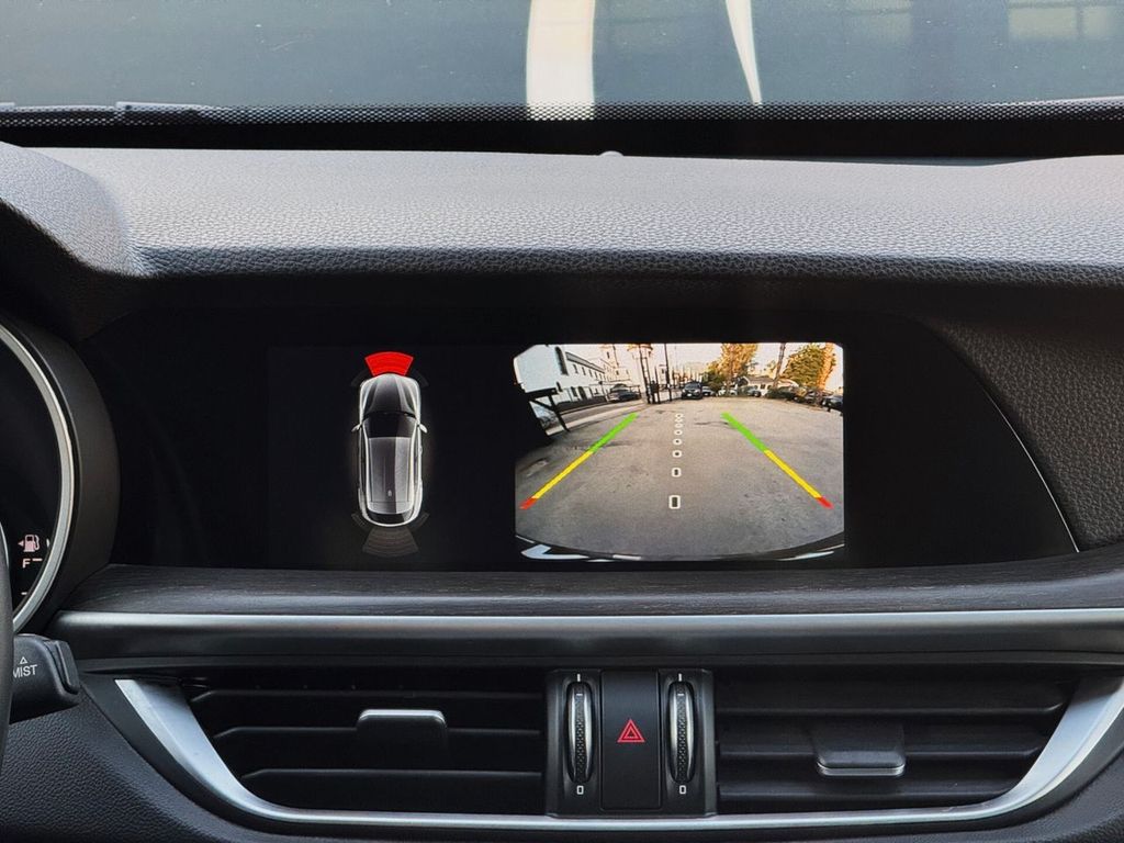 Alfa Romeo Stelvio 2022