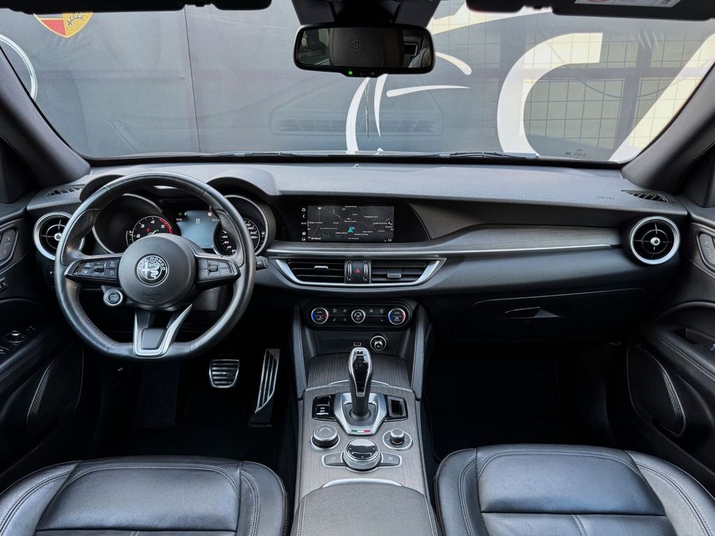 Alfa Romeo Stelvio 2022