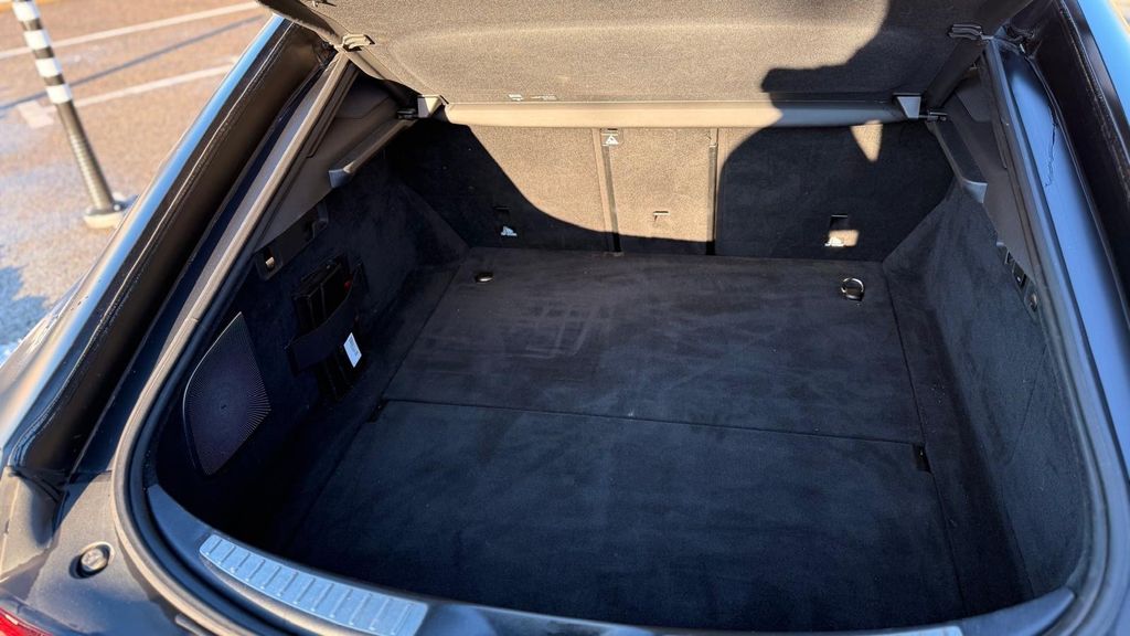 Mercedes-Benz AMG GT S 2023