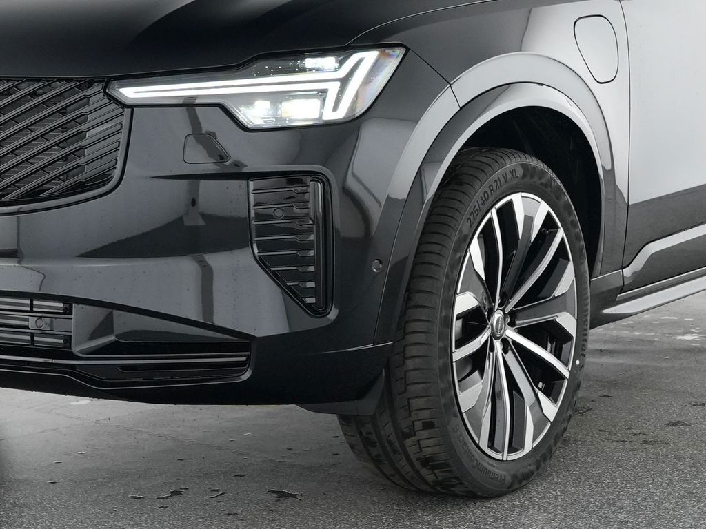 Volvo XC90 2025