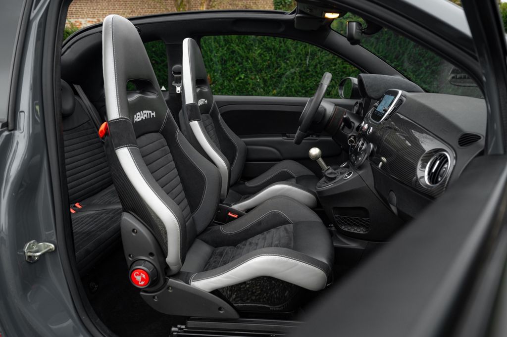 Abarth 695C 2018