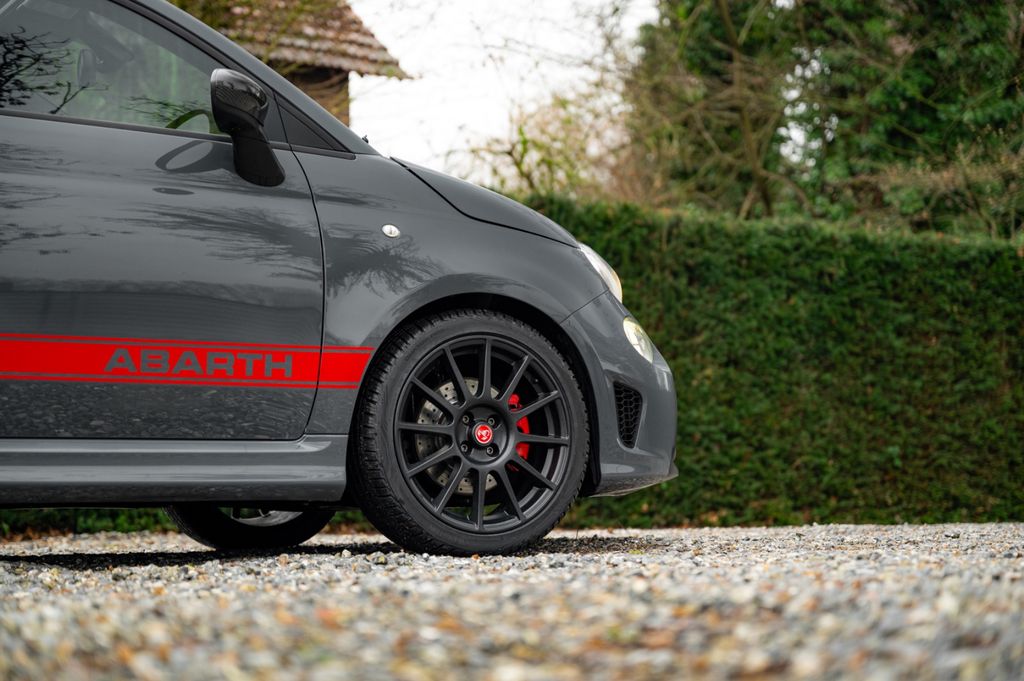 Abarth 695C 2018