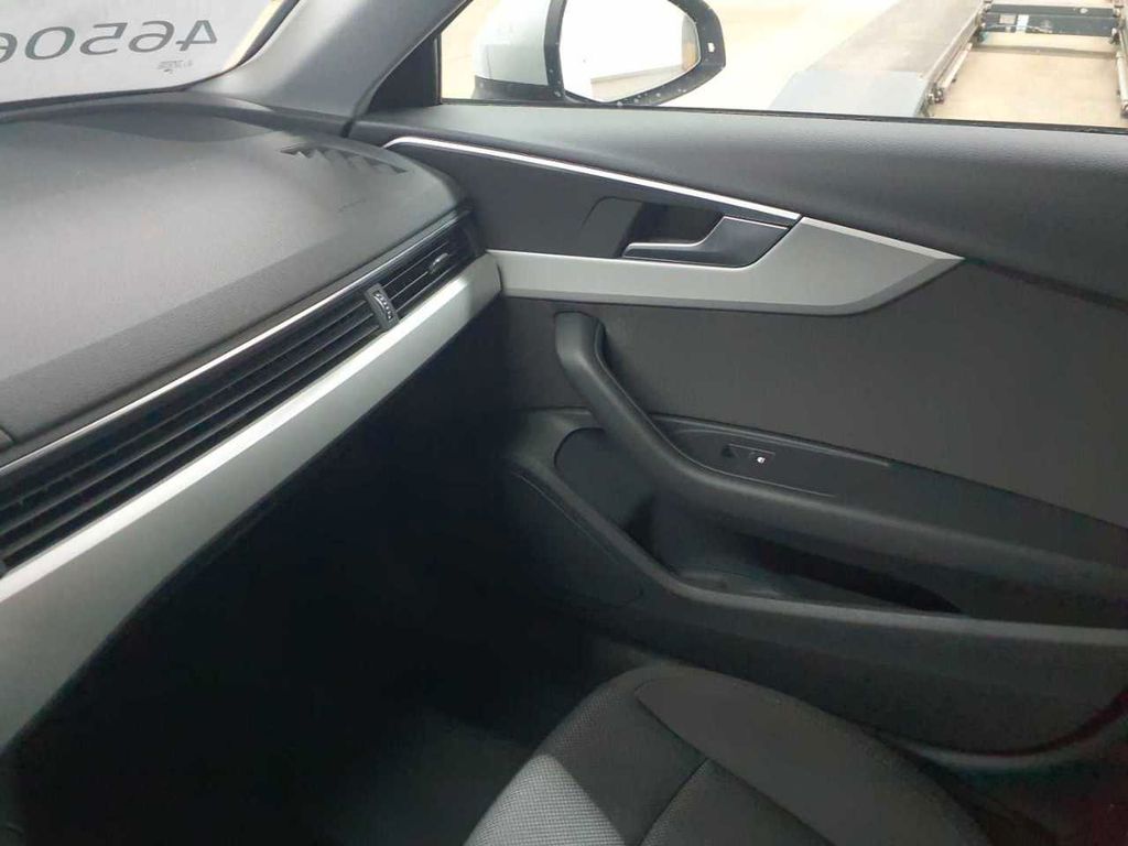 Audi A4 2020