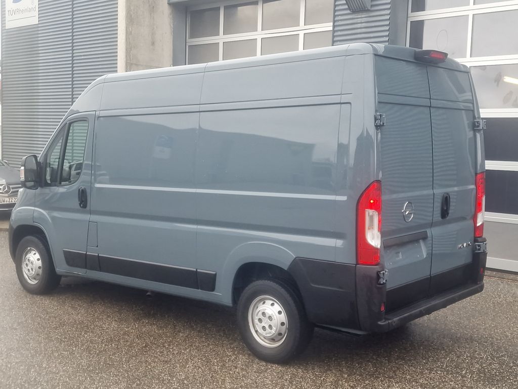 Opel Movano 2022