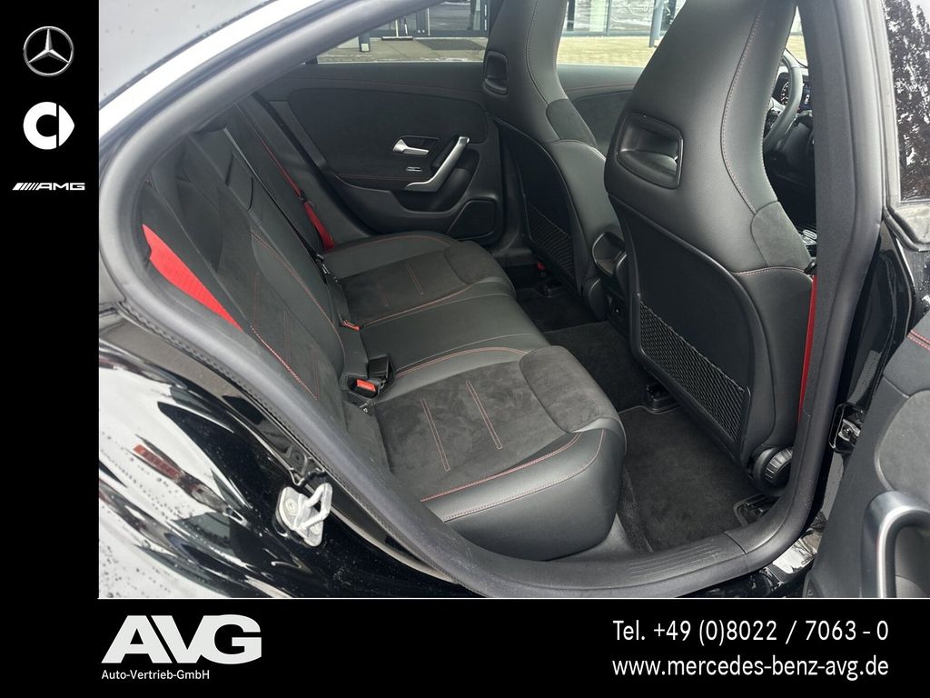 Mercedes-Benz CLA 35 AMG 2024