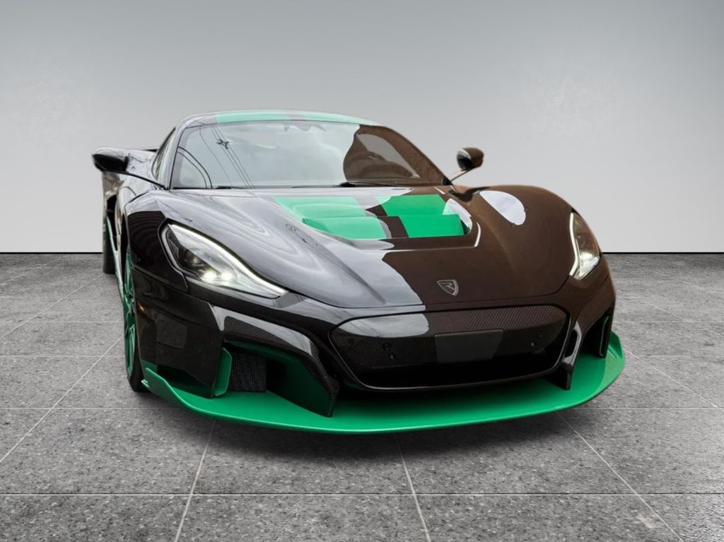 Rimac Nevera 2023