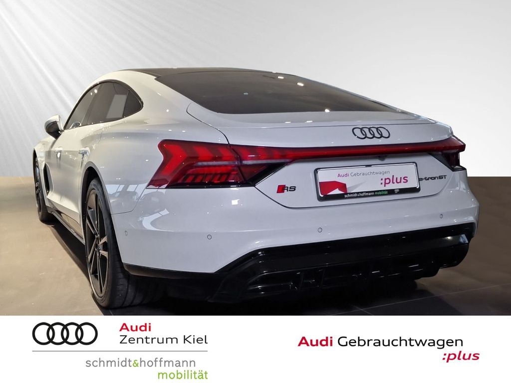 Audi RS e-tron GT 2023