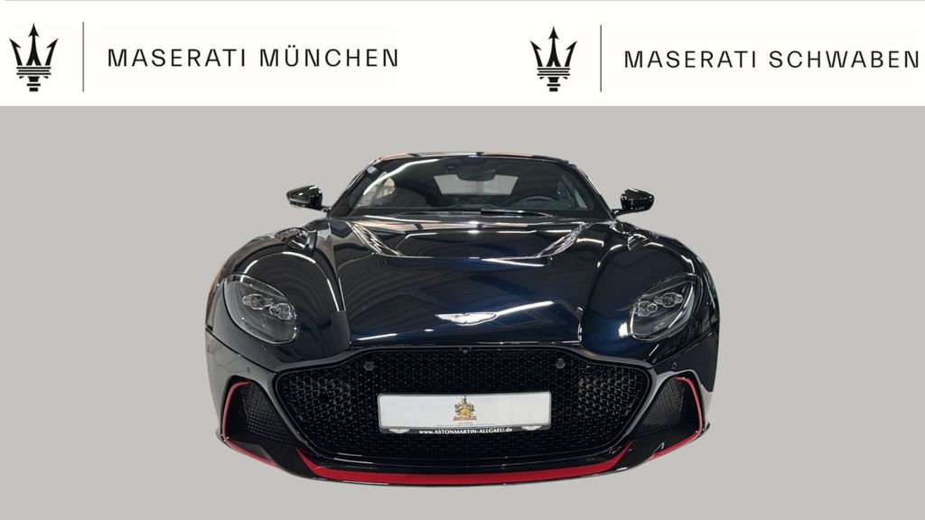 Aston Martin DBS 2025