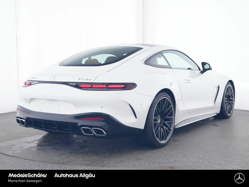 Mercedes-Benz AMG GT 2023