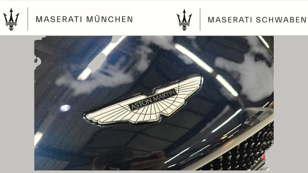 Aston Martin DBS 2025