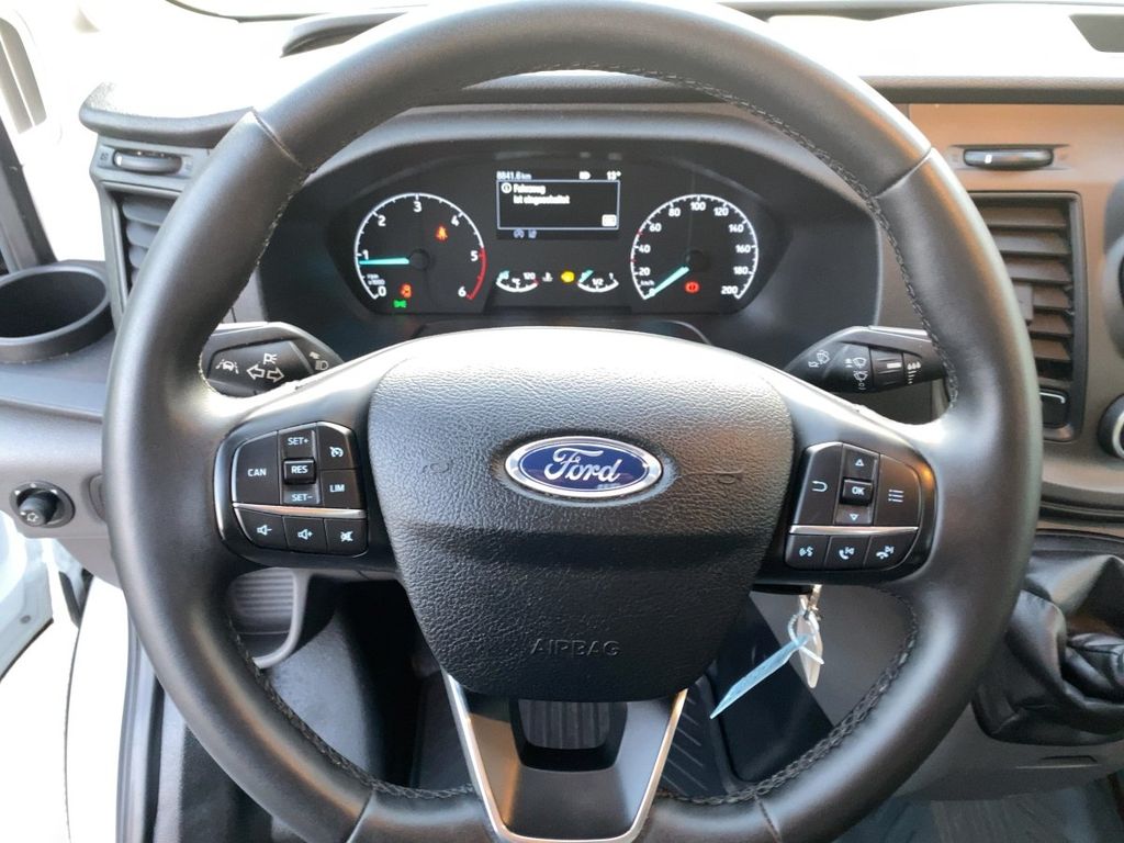 Ford Transit 2023