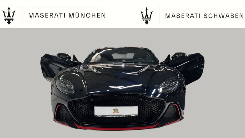 Aston Martin DBS 2025