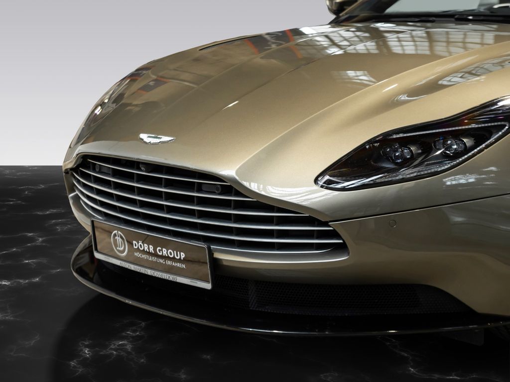 Aston Martin DB11 2018