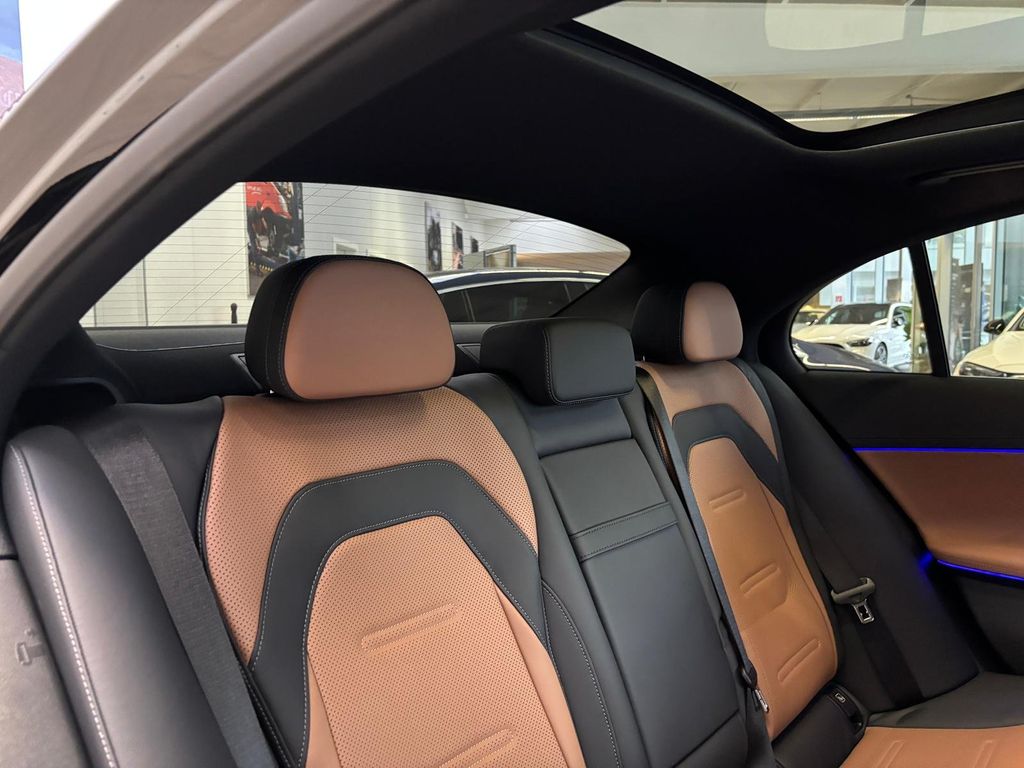 Mercedes-Benz E 53 AMG 2025