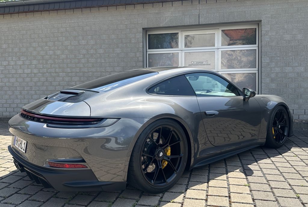Porsche 992 2022