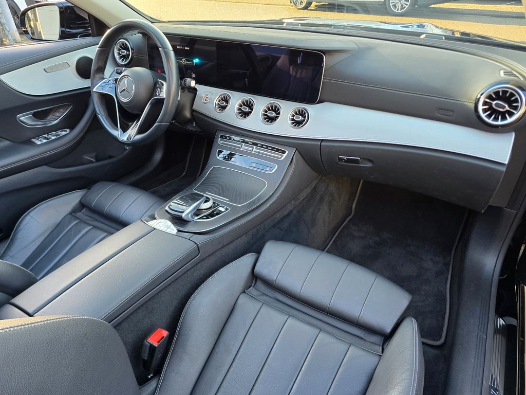 Mercedes-Benz E 200 2021