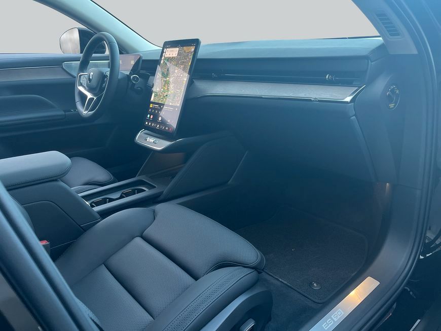Volvo ES90 2026