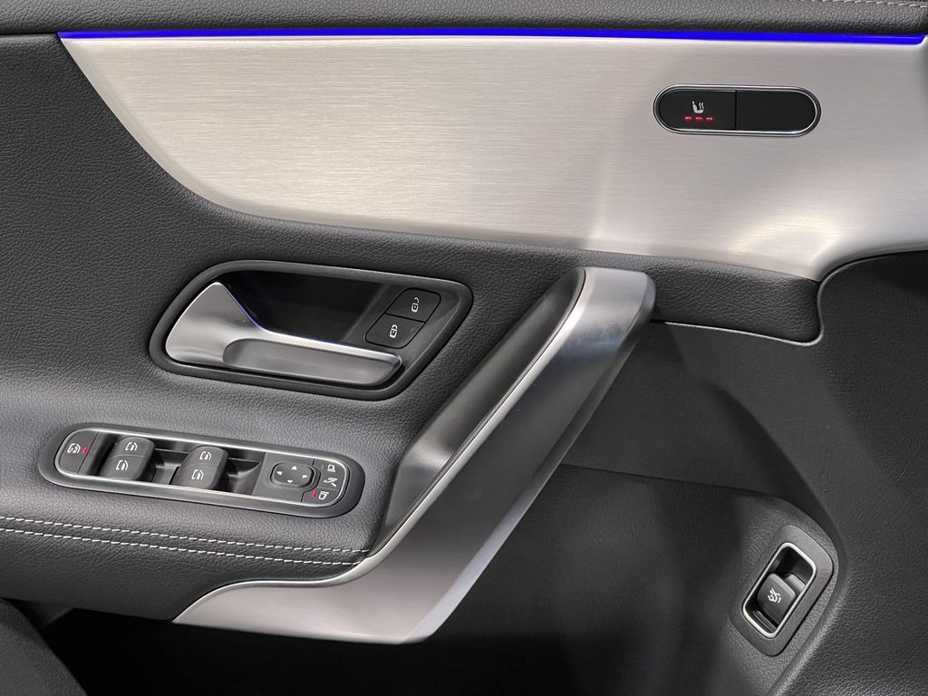 Mercedes-Benz CLA 220 2023