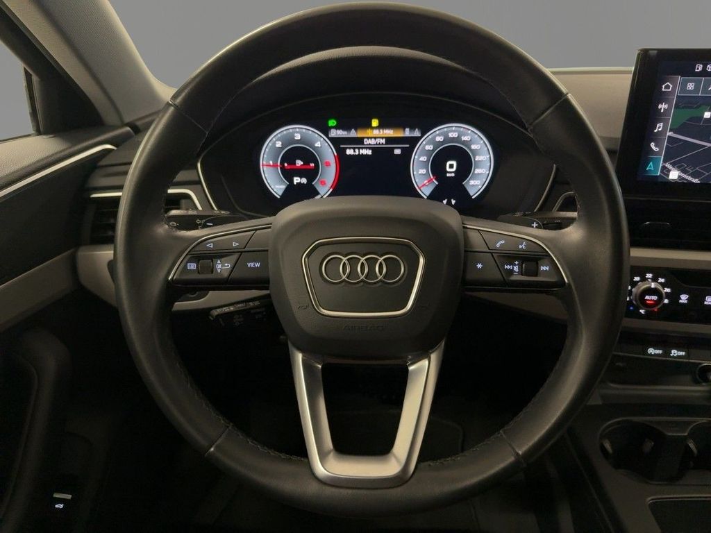 Audi A4 2023