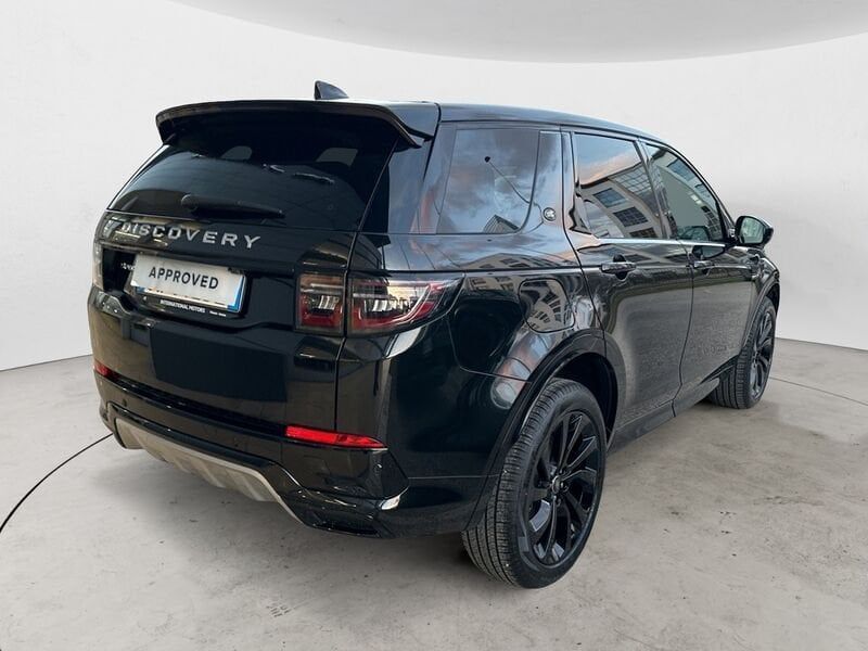 Land Rover Discovery Sport 2024