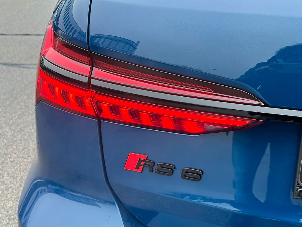 Audi RS6 2025