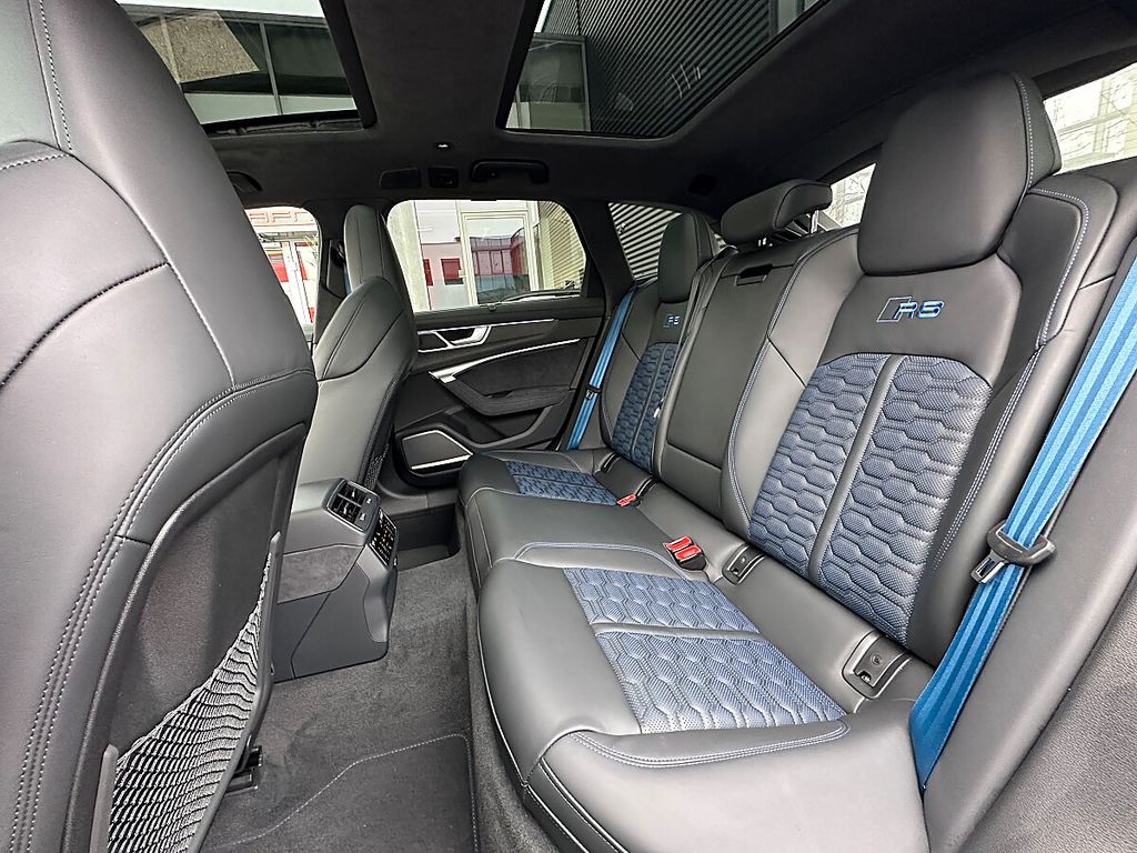 Audi RS6 2025