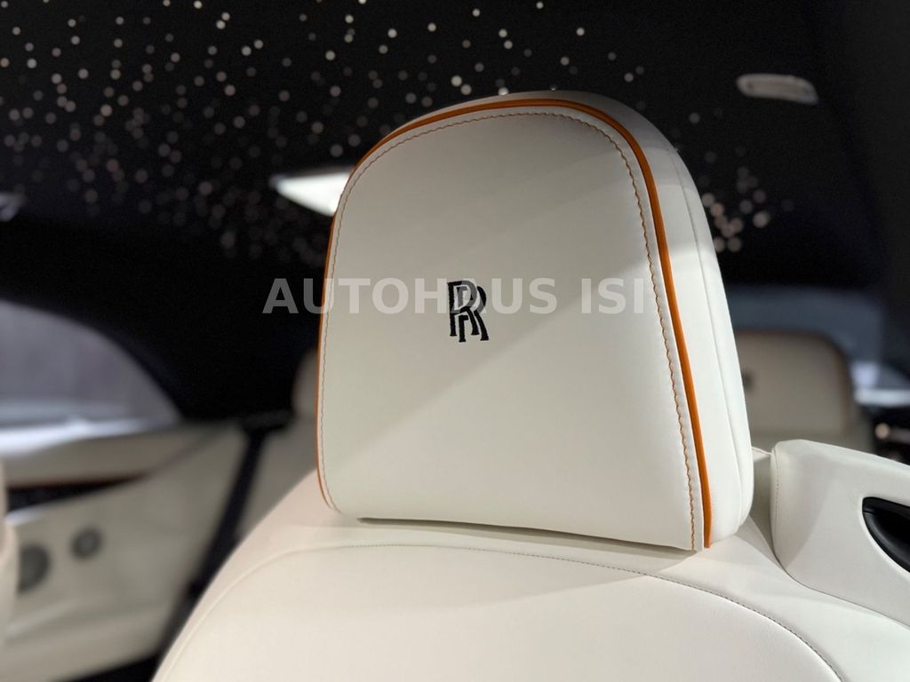 Rolls-Royce Spectre