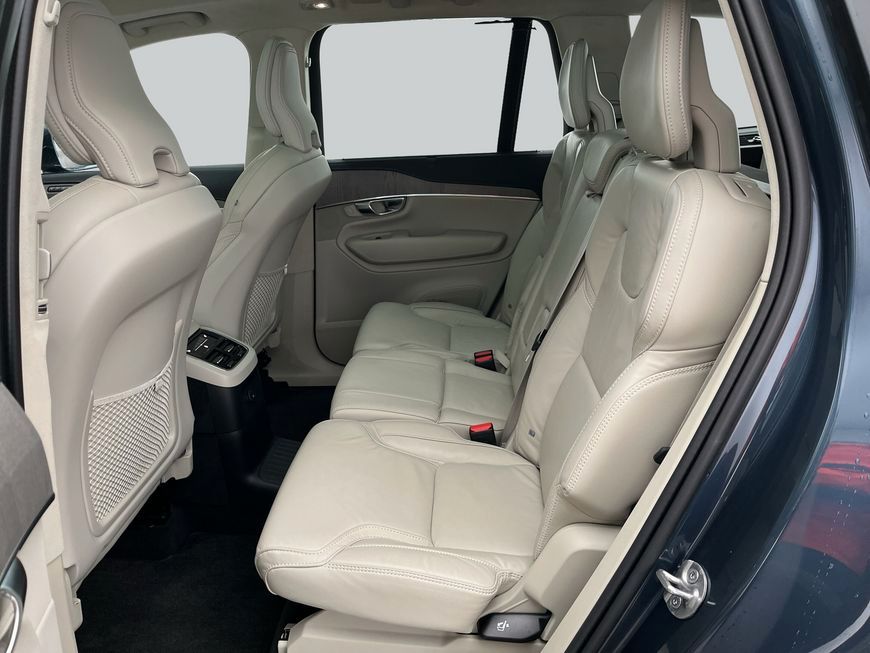 Volvo XC90 2023