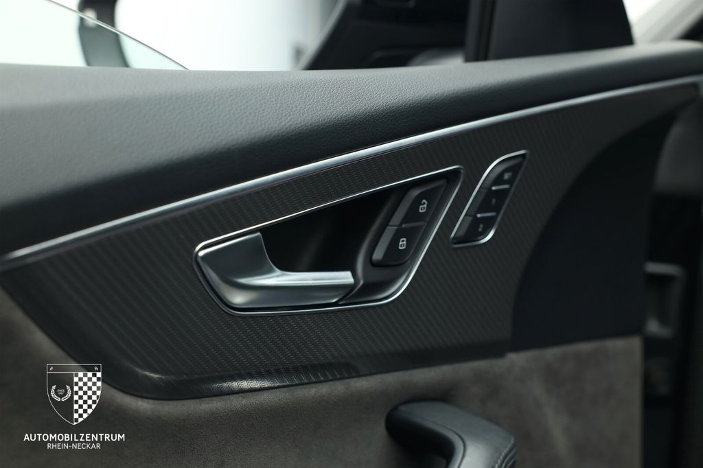 Audi RSQ8 2022