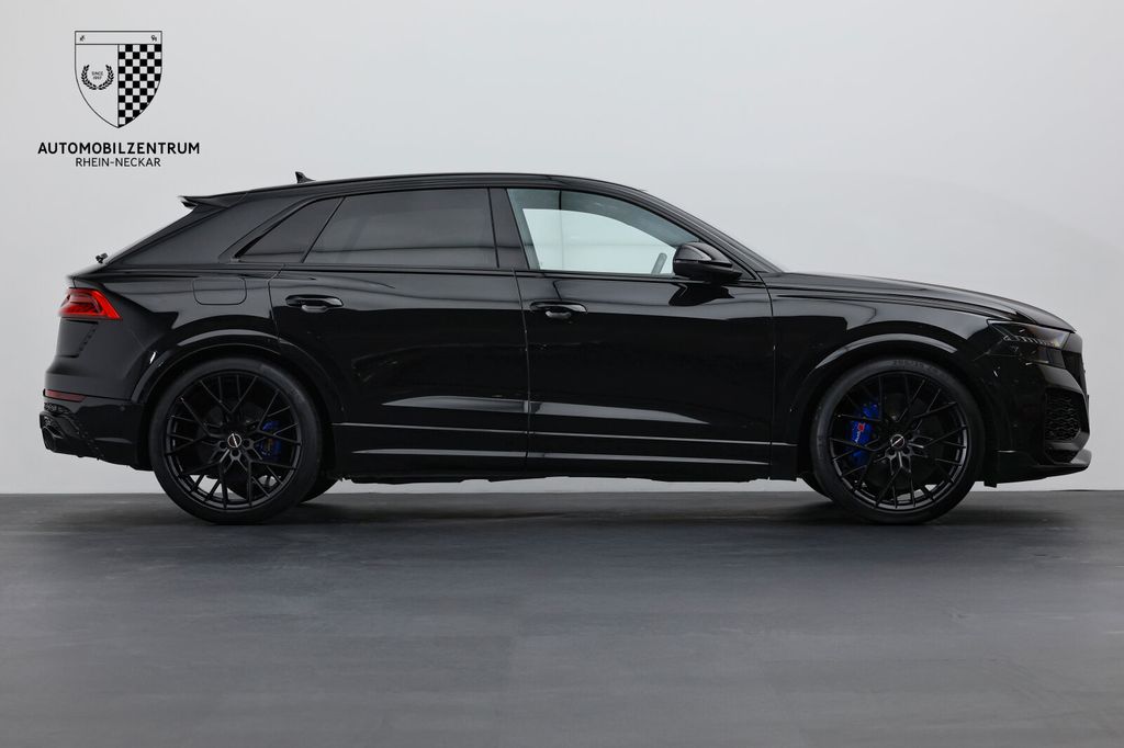 Audi RSQ8 2022