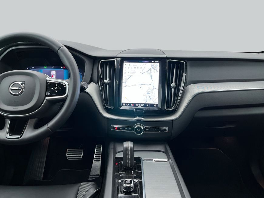 Volvo XC60 2022