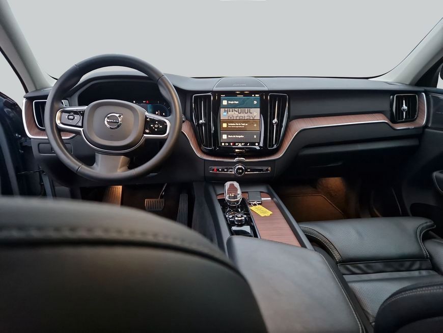 Volvo XC60 2023