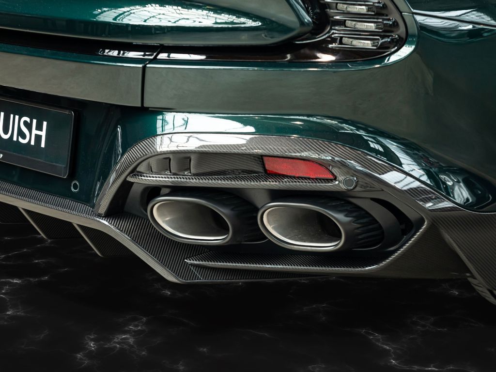 Aston Martin Vanquish 2025