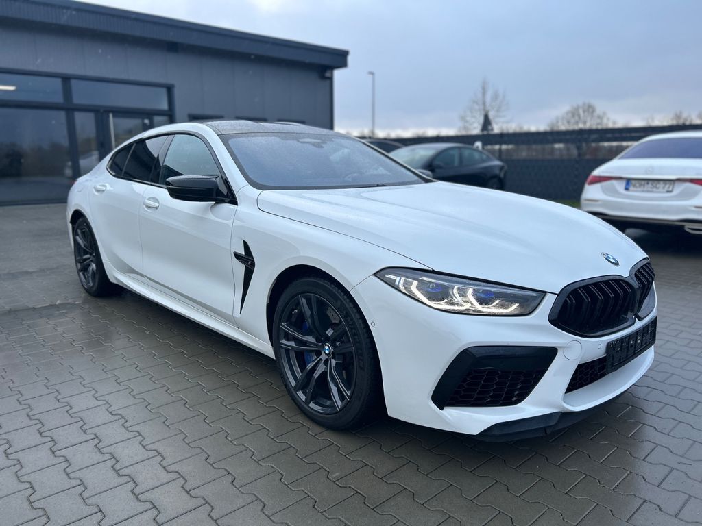 BMW M8 2025