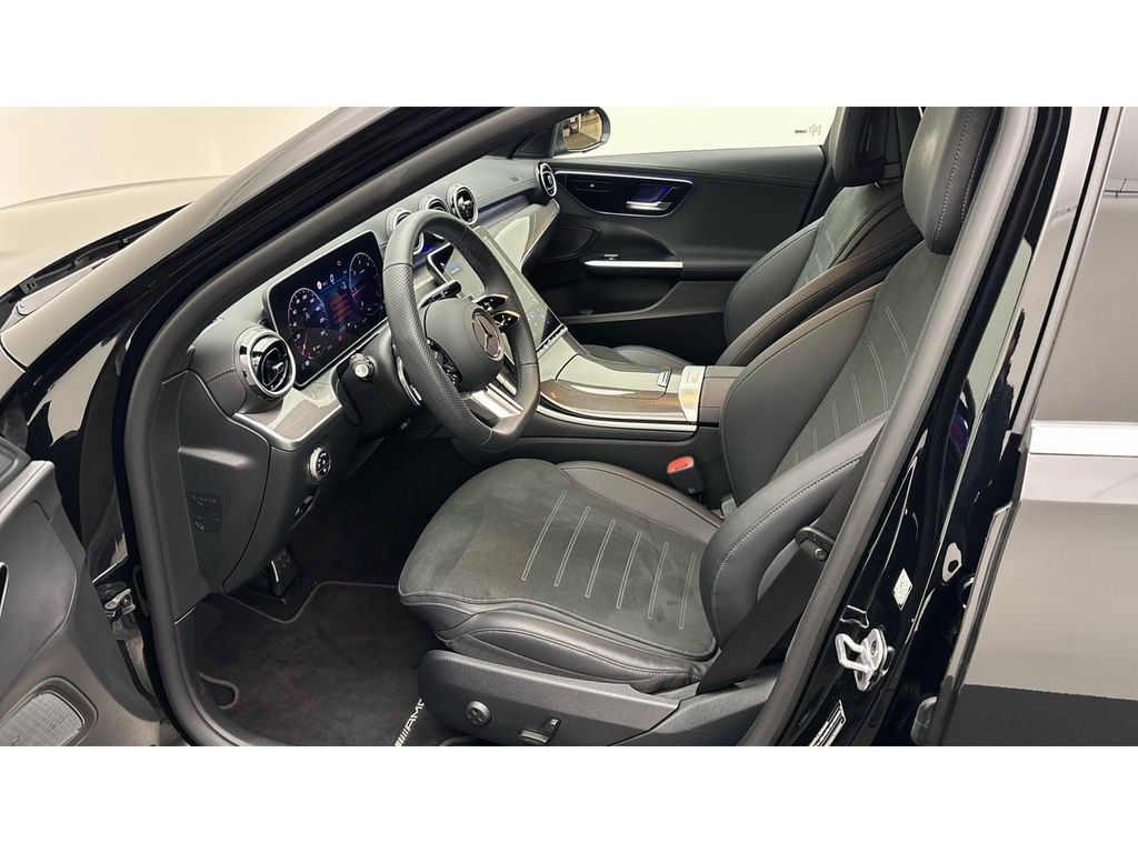 Mercedes-Benz C 300 2025