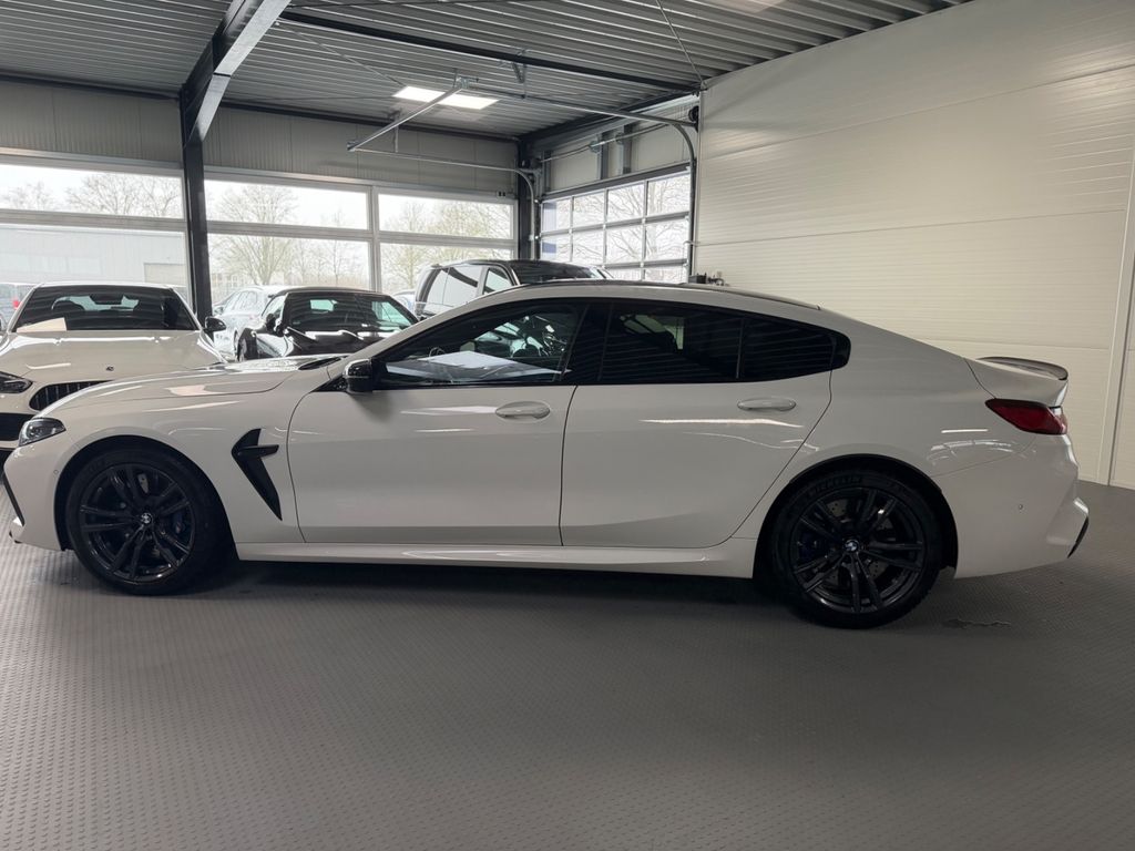 BMW M8 2025