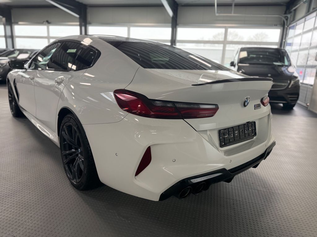 BMW M8 2025