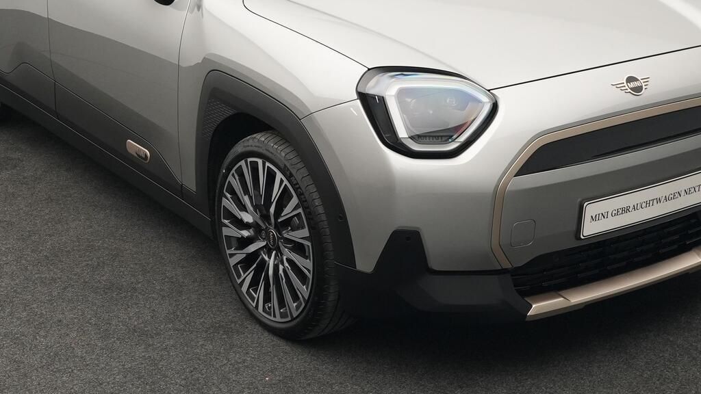 MINI Aceman 2025