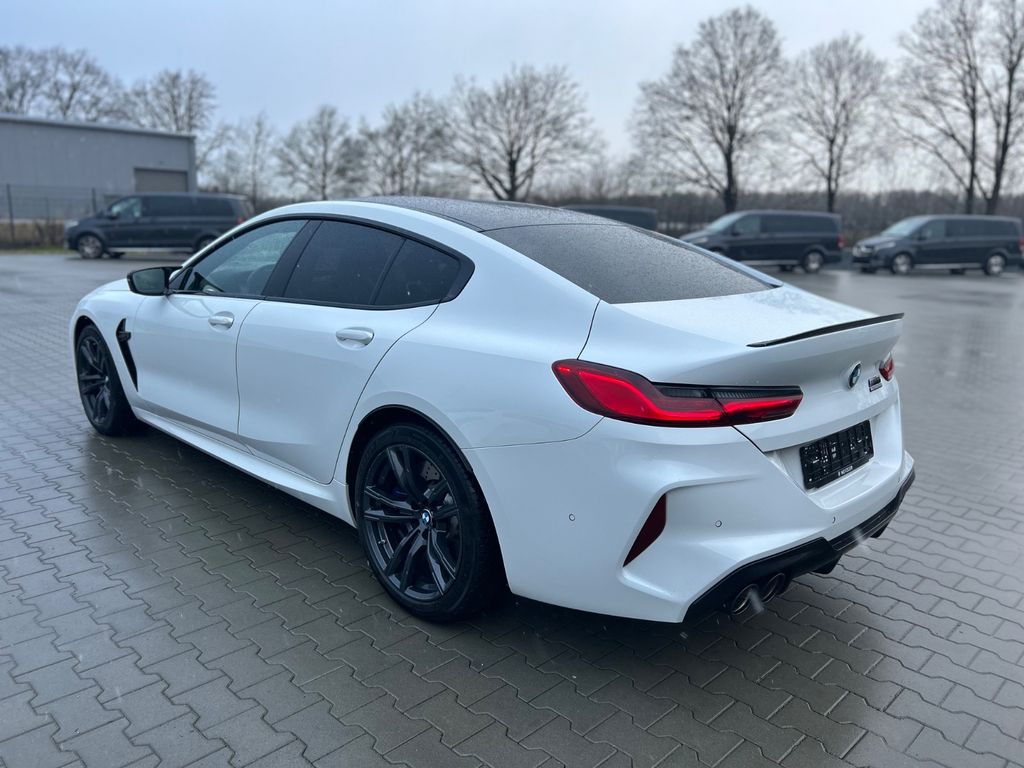 BMW M8 2025